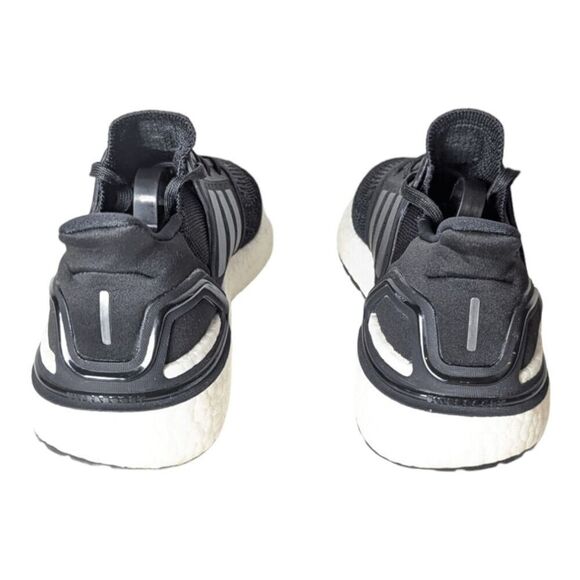 ADIDAS Ultraboost 20 Running Shoes Size 8 - Picture 5 of 12